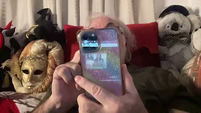 Snapshot of EroticVenetian chatting on February 13, 2026, 4:29 pm EroticVenetian online show from February 13, 2026, 4:29 pm