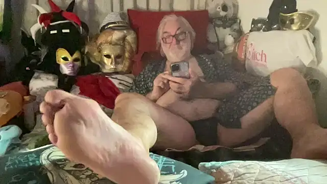 EroticVenetian online show from December 14, 2025, 11:32 pm