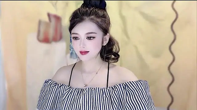 VIWVI online show from March 6, 2026, 5:02 am