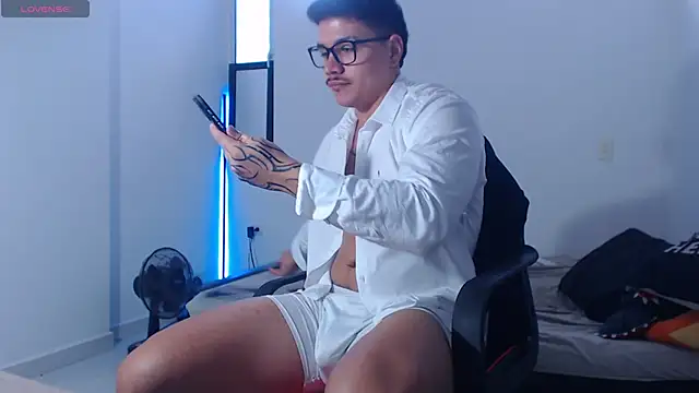 Snapshot of paulo_allen chatting on January 8, 2026, 2:34 pm paulo allen online show from January 8, 2026, 2:34 pm