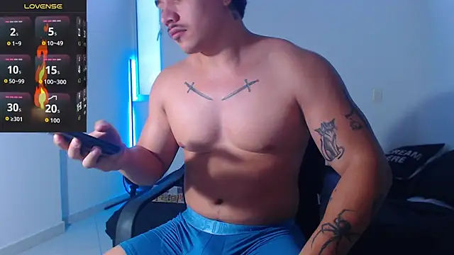 Snapshot of paulo_allen chatting on October 28, 2025, 12:48 pm paulo allen online show from October 28, 2025, 12:48 pm