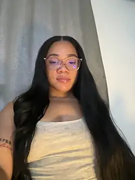 ashley Tompson1 online show from March 3, 2026, 11:39 am