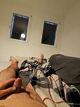 mice34 online show from February 15, 2026, 8:13 am