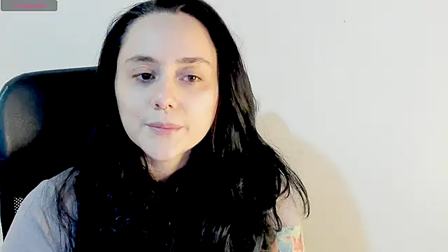 KatherineBond online show from October 29, 2025, 8:30 pm