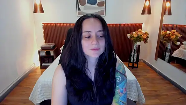 KatherineBond online show from June 2, 2026, 7:25 pm