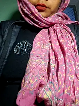 Priya Bong online show from January 12, 2026, 3:35 am