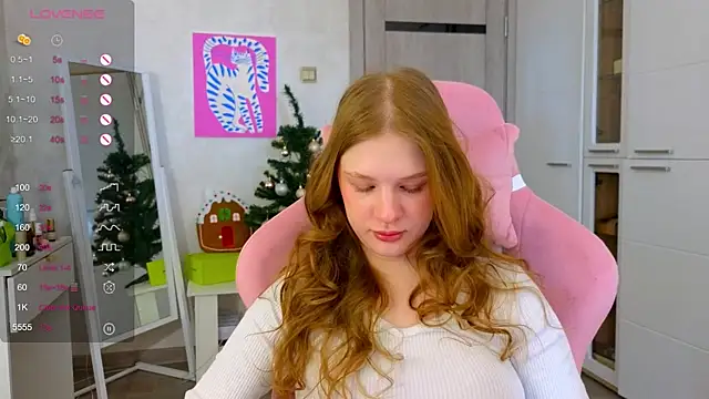 Snapshot of TrissMerigold9 chatting on January 13, 2026, 7:45 am TrissMerigold9 online show from January 13, 2026, 7:45 am