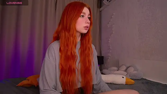 Snapshot of Evaa_Moonn_ chatting on December 10, 2024, 11:51 pm Evaa Moonn  online show from December 10, 2024, 11:51 pm