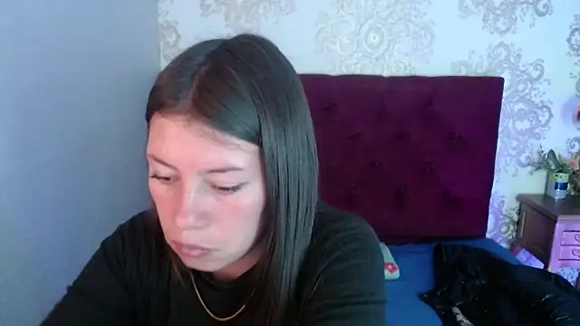 AnnaliOlsenX online show from November 25, 2025, 2:23 am