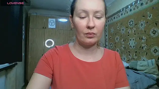 AnnaXLovers online show from May 25, 2026, 7:18 am