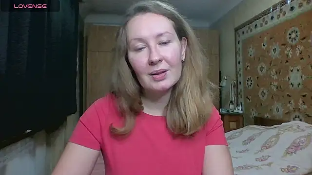 AnnaXLovers online show from November 27, 2025, 8:15 am