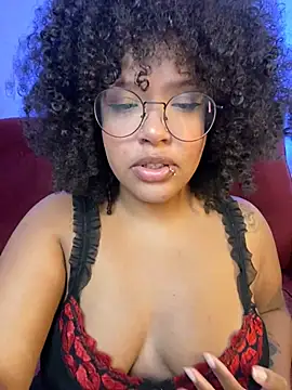 Snapshot of 99_Lilith chatting on April 19, 2026, 12:44 am 99 Lilith online show from April 19, 2026, 12:44 am