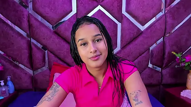 Snapshot of milly_print chatting on March 23, 2025, 2:48 am milly print online show from March 23, 2025, 2:48 am