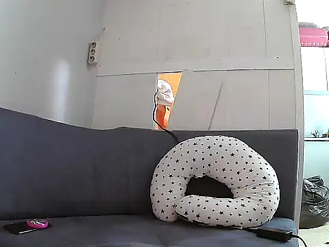 VanillaSeXy online show from November 9, 2025, 5:22 am