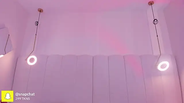  huge boobs ebony online show from December 5, 2025, 7:23 pm