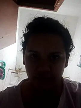  Miaaleon online show from February 13, 2026, 9:31 am