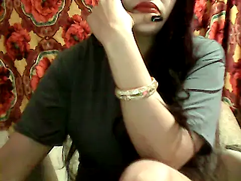 Snapshot of CuteBhabhi10 chatting on December 8, 2024, 6:17 pm CuteBhabhi10 online show from December 8, 2024, 6:17 pm