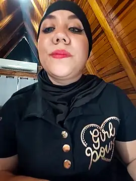 AmbarBurhan online show from December 22, 2025, 7:14 pm