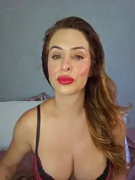 Snapshot of Nina_Sport chatting on February 7, 2025, 7:27 pm Nina Sport online show from February 7, 2025, 7:27 pm