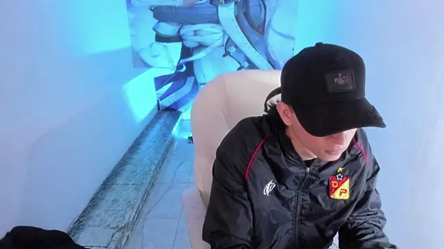 FrannBoy online show from April 16, 2026, 3:29 am