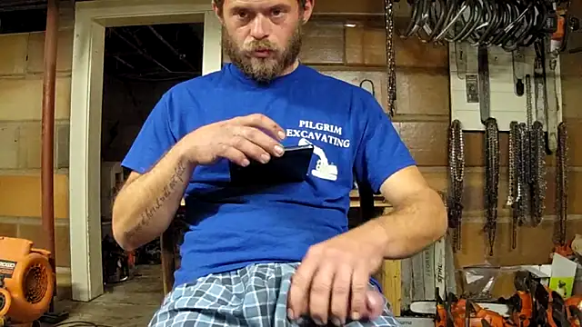 Bigoleslong98765 online show from November 9, 2025, 6:17 am