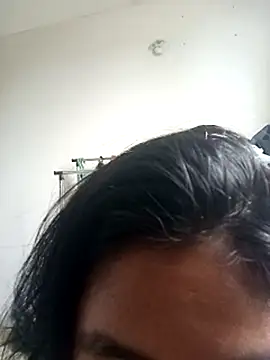 gelie23 online show from February 21, 2026, 2:35 am