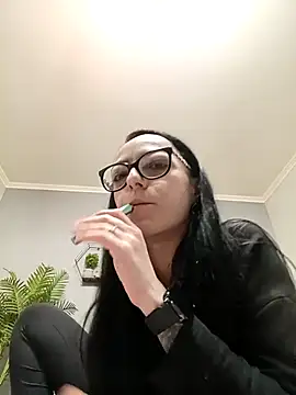 IzabelllNoir online show from February 26, 2026, 10:10 pm