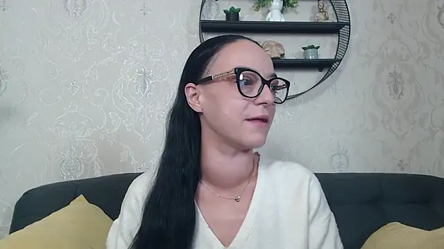 IzabelllNoir online show from November 9, 2025, 10:19 am