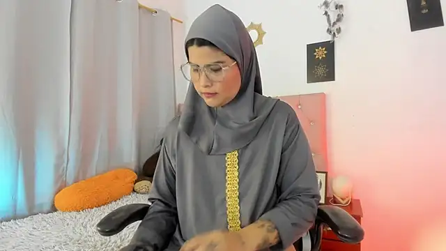 AishaAmin  online show from July 6, 2026, 12:34 pm