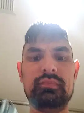 Snapshot of spence204011 chatting on November 15, 2025, 2:43 pm spence204011 online show from November 15, 2025, 2:43 pm