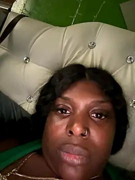 Snapshot of JoWheelsss chatting on September 14, 2025, 8:04 am JoWheelsss online show from September 14, 2025, 8:04 am