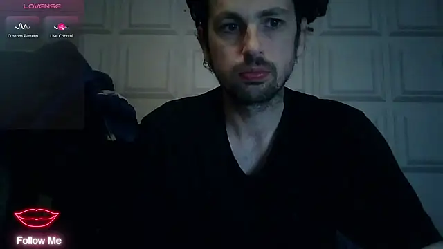 fred301993 online show from July 29, 2026, 8:52 pm