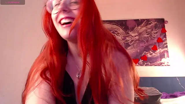 Snapshot of VanessaLincum chatting on June 8, 2026, 6:58 am VanessaLincum online show from June 8, 2026, 6:58 am