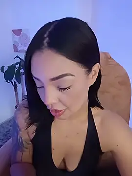 Sara LipsX online show from November 23, 2025, 10:53 pm