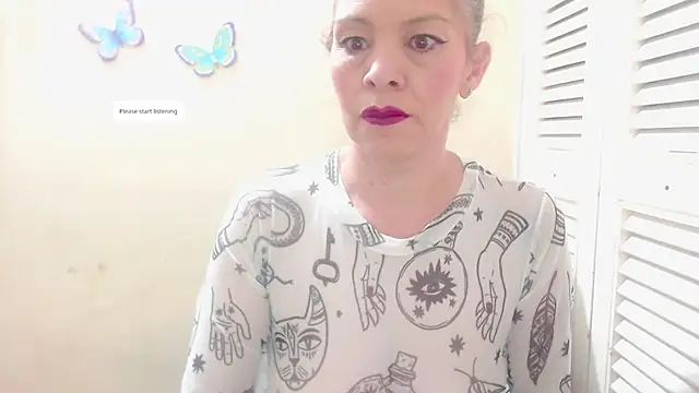 electra-mommy online show from November 26, 2025, 10:37 am