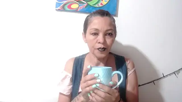 electra-mommy online show from July 25, 2026, 11:05 am