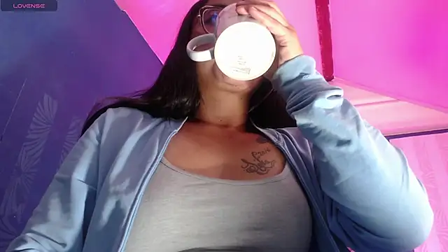 Snapshot of vitoria23_ chatting on May 13, 2026, 2:13 pm vitoria23 online show from May 13, 2026, 2:13 pm