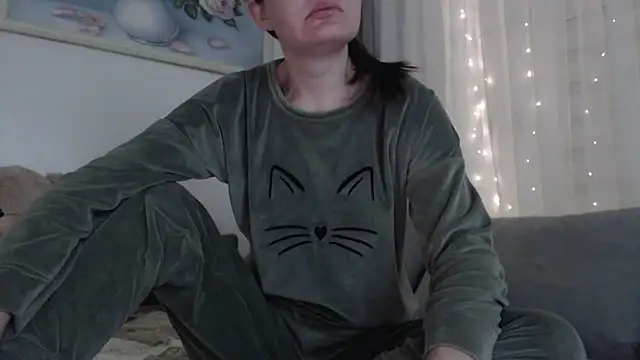  JustmeHere  online show from November 24, 2025, 11:05 pm