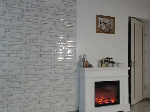  JustmeHere  online show from October 22, 2025, 7:02 pm