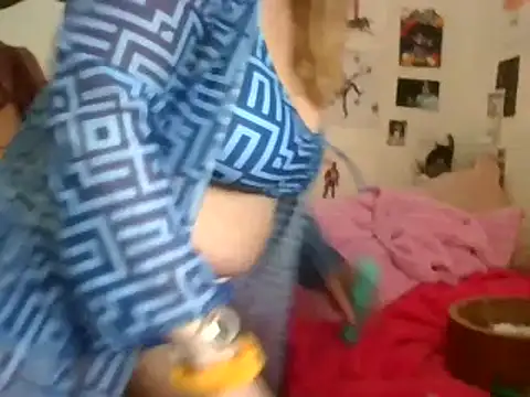 MsLG12301 online show from April 13, 2026, 10:14 pm