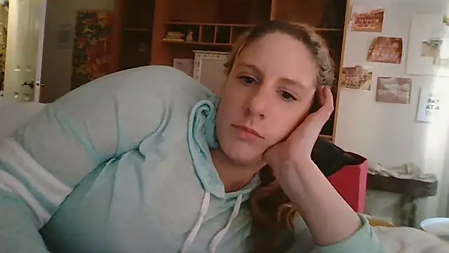 MsLG12301 online show from February 17, 2025, 9:54 pm