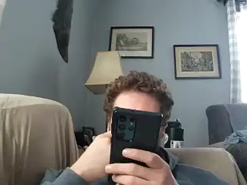 Snapshot of Seymour93 chatting on January 24, 2025, 4:49 pm Seymour93 online show from January 24, 2025, 4:49 pm