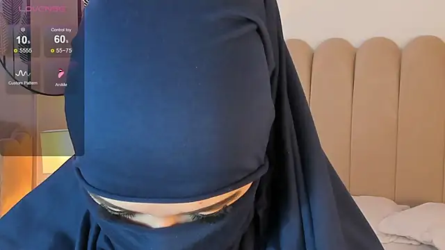 anna-henao online show from February 20, 2025, 2:02 pm