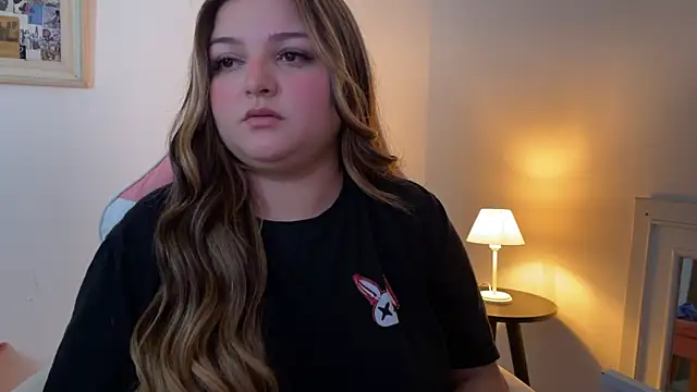 SweetPaige  online show from November 30, 2025, 12:44 am