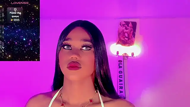 naomy  xx online show from November 29, 2025, 3:17 am