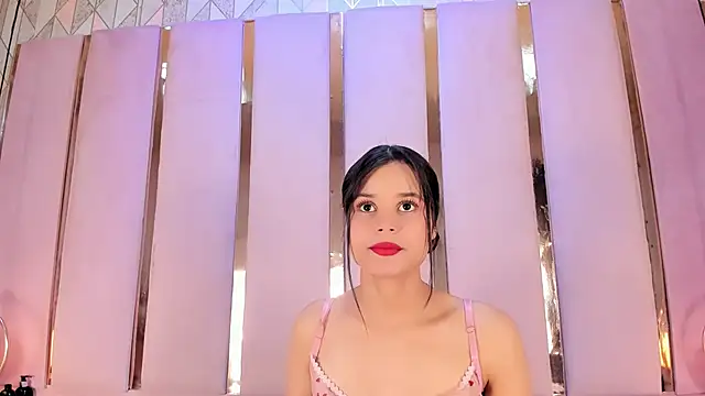 Snapshot of Valerywatson_ chatting on February 4, 2025, 2:21 pm Valerywatson online show from February 4, 2025, 2:21 pm