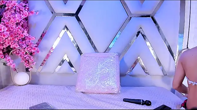 Snapshot of Valerywatson_ chatting on March 16, 2025, 1:17 pm Valerywatson online show from March 16, 2025, 1:17 pm