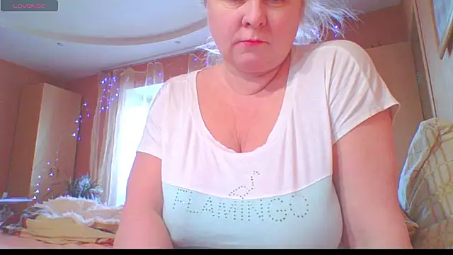 mira robinsonnn online show from January 19, 2026, 4:05 am