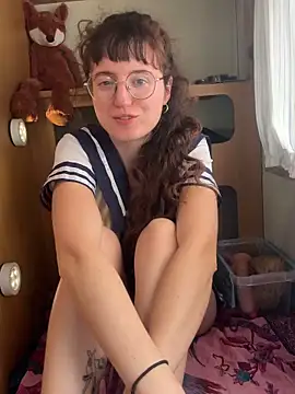 Snapshot of _foxygirl_ chatting on April 11, 2026, 3:49 pm foxygirl online show from April 11, 2026, 3:49 pm