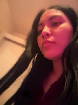 LunaAurora3 online show from February 5, 2026, 7:15 am